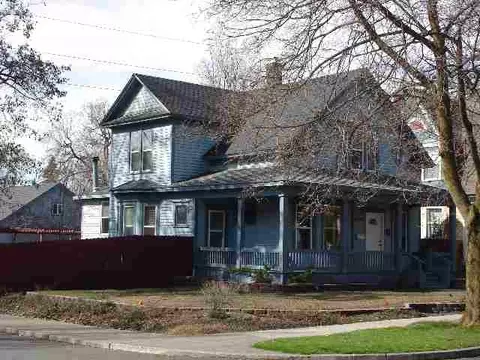 1122 E Baldwin Ave, Spokane, WA 99207 photo 1