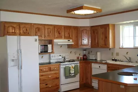 11406 E 4th Ave, Spokane Valley, WA 99206 photo 2