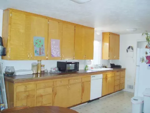 1634 Empire Ave, Spokane, WA 99207 photo 3