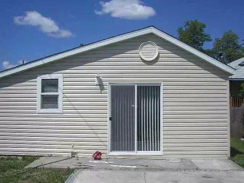 1648 E Longfellow, Spokane, WA 99207 photo 2