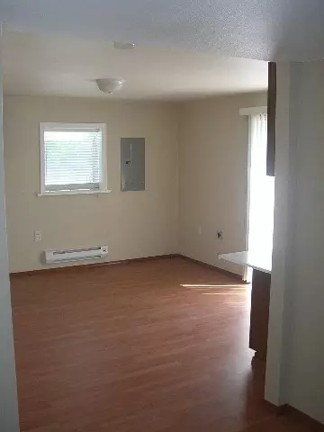 1648 E Longfellow, Spokane, WA 99207 photo 6