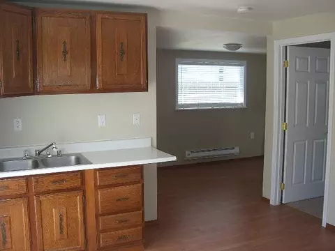 1648 E Longfellow, Spokane, WA 99207 photo 3