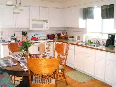 4003 E 13th, Spokane, WA 99202 photo 2