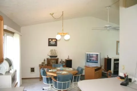 13413 E 16th Ave, Spokane Valley, WA 99216 photo 4