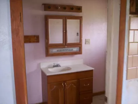 218 W Calispel Ave, Cusick, WA 99119 photo 4