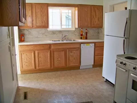 1412 E Jackson Ave, Spokane, WA 99207 photo 4