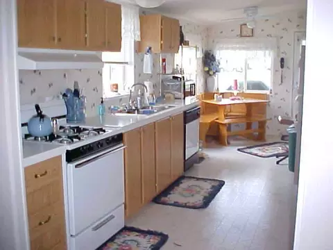 200 E Meadowmere Rd, Deer Park, WA 99006 photo 4