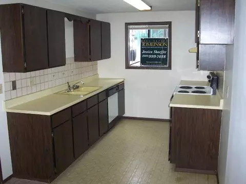 2121 E Upriver Dr #26, Spokane, WA 99207 photo 3