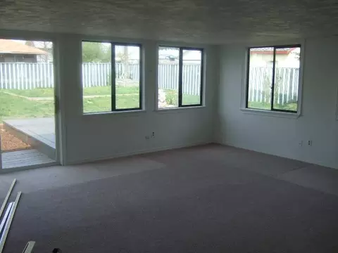 2417 E Hoffman Ave, Spokane, WA 99207 photo 5