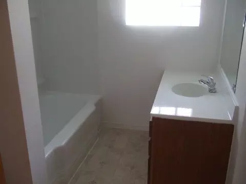 2417 E Hoffman Ave, Spokane, WA 99207 photo 7