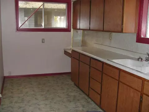 2115 W Sharp, Spokane, WA 99201 photo 4