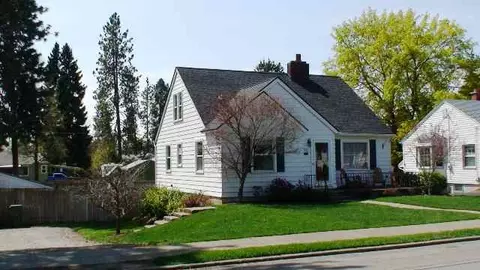 1024 E 32nd Ave, Spokane, WA 99203 photo 1