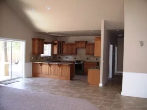 1224 E Fireside Ln, Spokane, WA 99208 photo 2