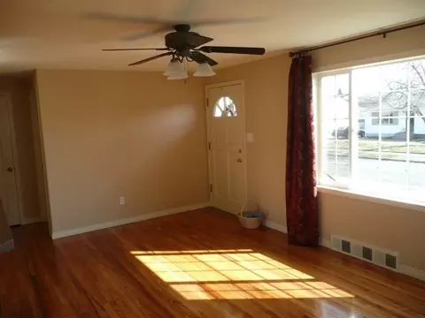 623 E Walton, Spokane, WA 99207 photo 4