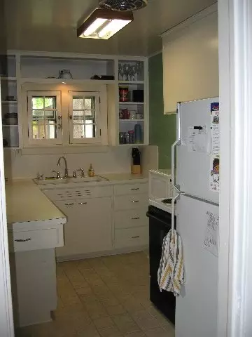 624 E Olympic Ave, Spokane, WA 99207 photo 4