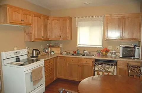8120 E Grace Ave, Spokane Valley, WA 99212 photo 2