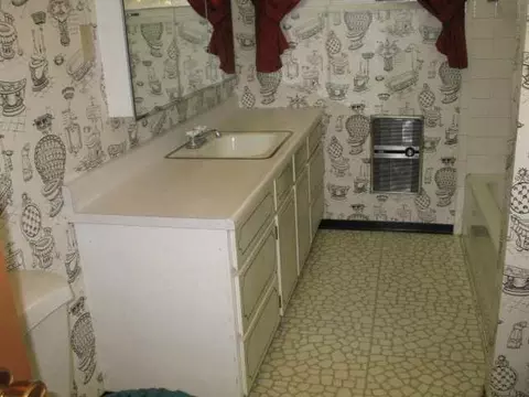 2825 E Hoffman Ave, Spokane, WA 99207 photo 3