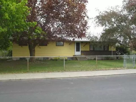 2825 E Hoffman Ave, Spokane, WA 99207 photo 1