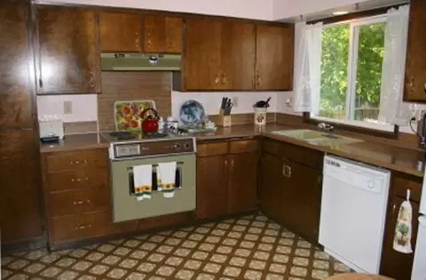 2233 E 48th Ave, Spokane, WA 99223 photo 3