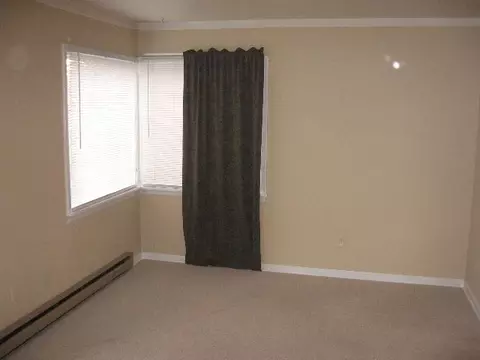611 E Sanson Ave, Spokane, WA 99207 photo 5