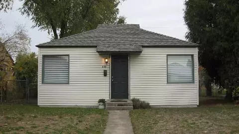 611 E Sanson Ave, Spokane, WA 99207 photo 1