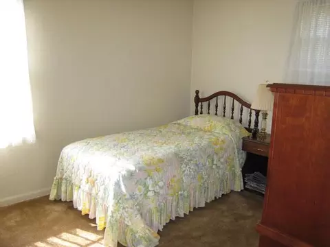 1027 E Walton Ave, Spokane, WA 99207 photo 6