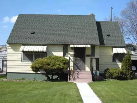 1027 E Walton Ave, Spokane, WA 99207 photo 1