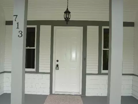713 E 9th Ave, Spokane, WA 99202 photo 2