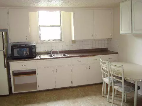 2102 E Sinto Ave, Spokane, WA 99202 photo 5