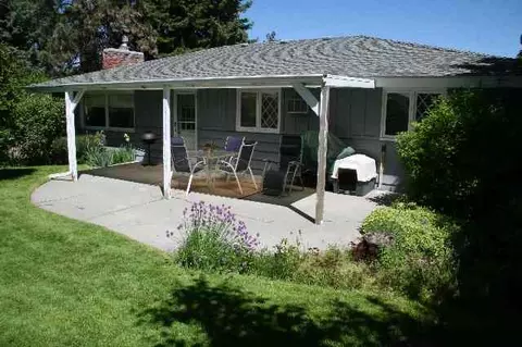 1926 E 36th Ave, Spokane, WA 99203 photo 2