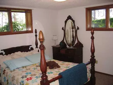 1015 E Glencrest Dr, Spokane, WA 99208 photo 5