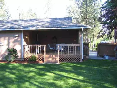 1015 E Glencrest Dr, Spokane, WA 99208 photo 9