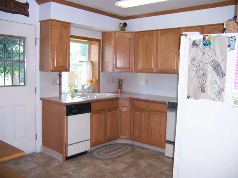11212 E 9th Ave, Spokane Valley, WA 99206 photo 3
