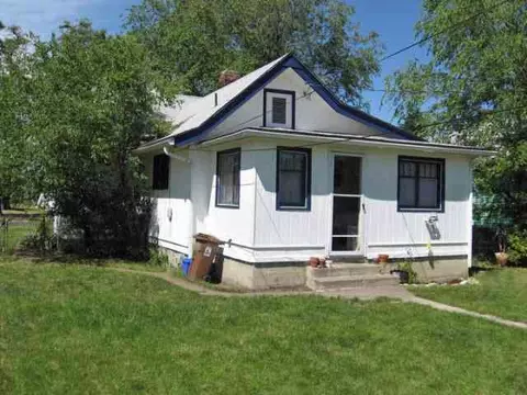 2208 E Sharp, Spokane, WA 99202 photo 8