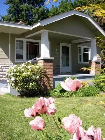 727 E 34th Ave, Spokane, WA 99203 photo 1