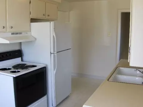 818 E Broad, Spokane, WA 99207 photo 3