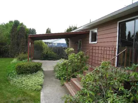 11603 E Maxwell, Spokane, WA 99206 photo 2