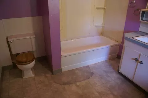 969 E 10th Ave, Spokane, WA 99202 photo 5