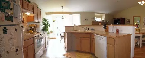 1612 E Vanetta Ln, Spokane, WA 99218 photo 3