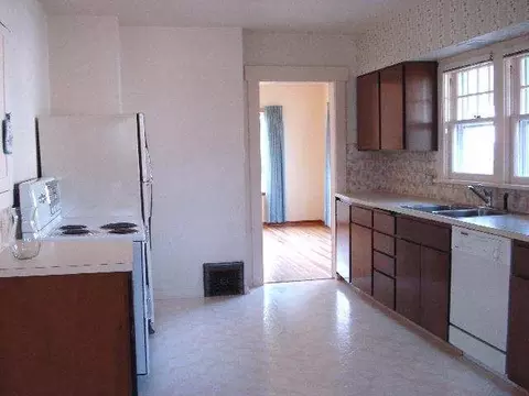 718 E 33rd Ave, Spokane, WA 99203 photo 4