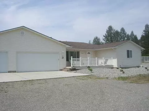 8229 E Upriver Dr, Spokane, WA 99212 photo 1