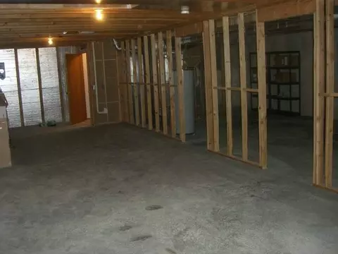 8229 E Upriver Dr, Spokane, WA 99212 photo 9