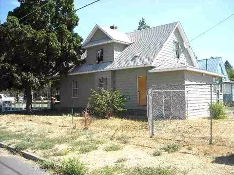 604 E Heroy Ave, Spokane, WA 99207 photo 6