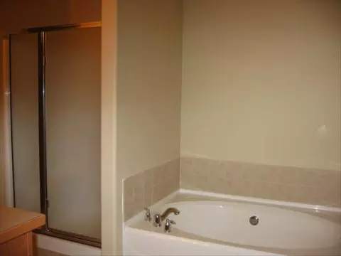 1505 W Trinity Ln, Spokane, WA 99208 photo 9