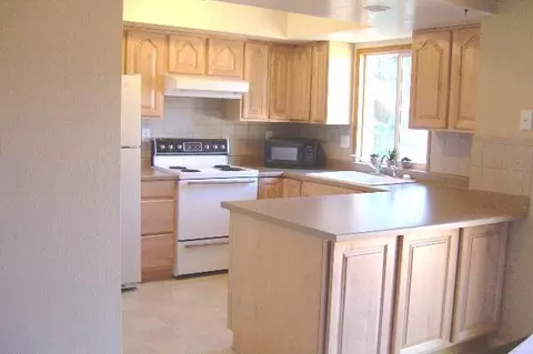 907 E Parkhill, Spokane, WA 99208 photo 7