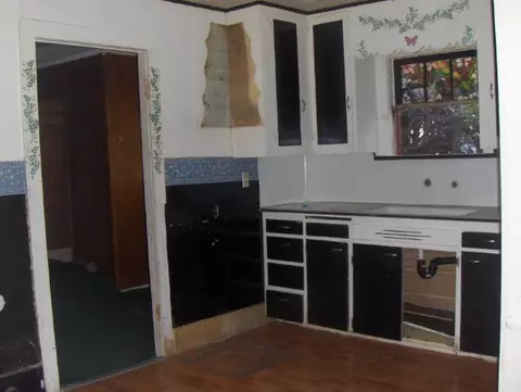 604 E Olympic, Spokane, WA 99207 photo 2
