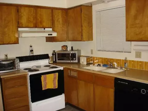 1907 E Sinto Ave, Spokane, WA 99202 photo 3