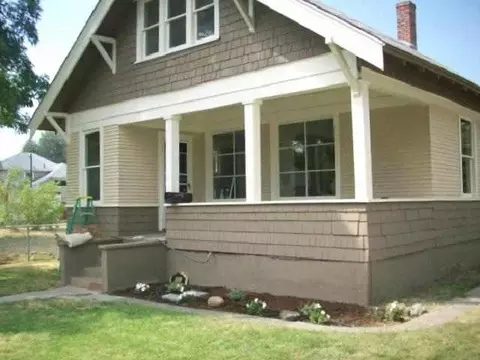 1819 E 4th Ave, Spokane, WA 99202 photo 1