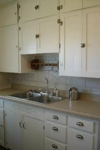 411 E Sanson Ave, Spokane, WA 99207 photo 4