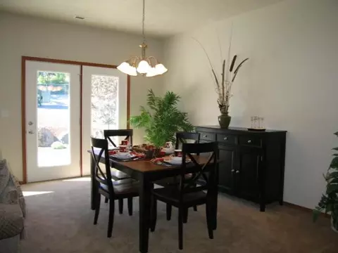 10204 E 6th Ave, Spokane Valley, WA 99206 photo 4